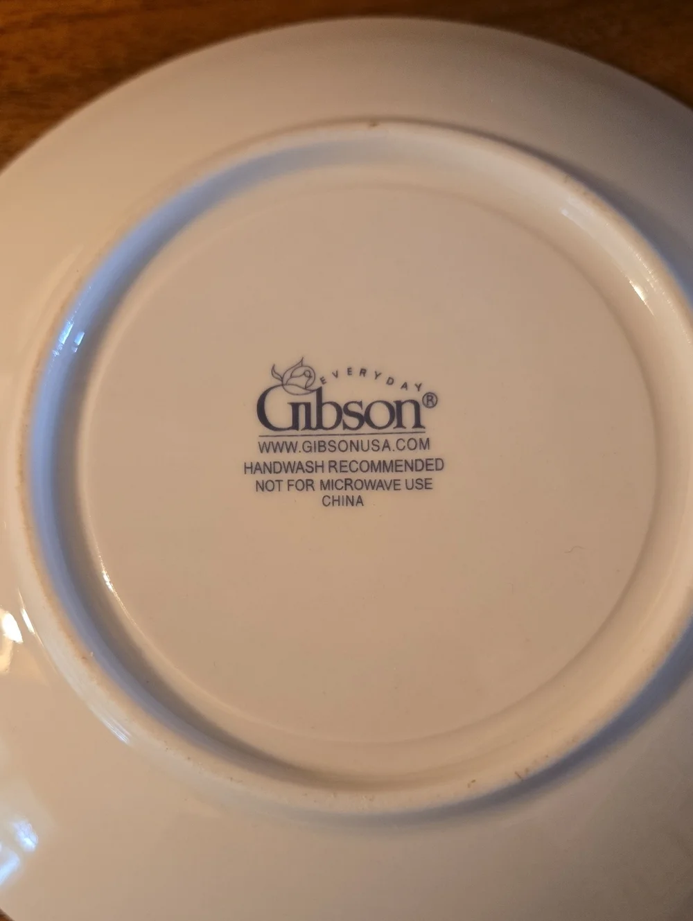 **4** GIBSON CHINA-HOLIDAY POINTSETTA/HOLLY 6